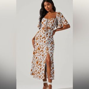 ASTR THE LABEL LACE UP FLUTTER SLEEVE CUT OUT MIDI DRESS